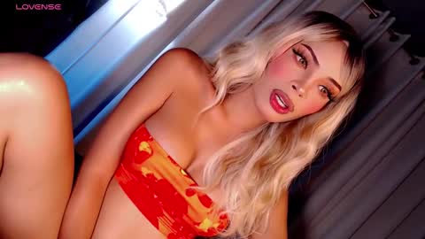 Olivia online show from 14, 2, 2025