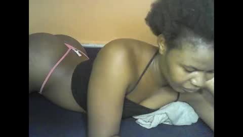 Snapshot of mystic_linna chatting on 7, 5, 2026 mystic_linna online show from 7, 5, 2026