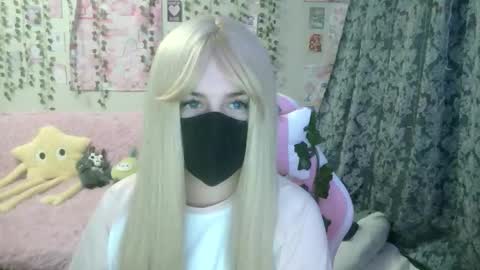 mysticyumiko online show from 4, 2, 2026