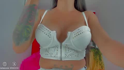   IG belladanielab online show from 20, 2, 2026