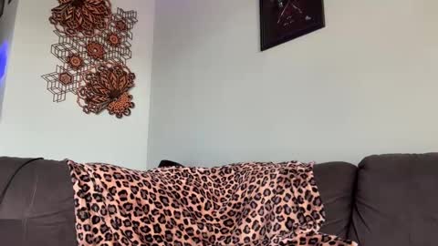 Snapshot of mywild_cambabe chatting on 22, 11, 2025 Gabby online show from 22, 11, 2025