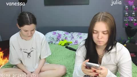 Vanessa and Julia  online show from 11, 12, 2024
