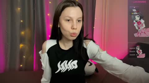 Vanessa and Julia  online show from 19, 1, 2025