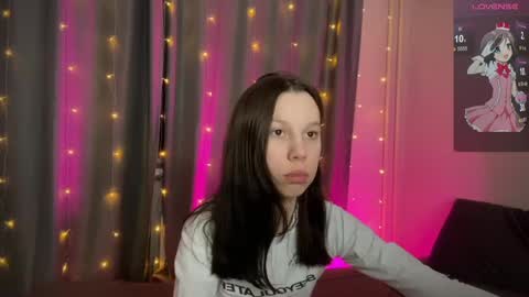 Vanessa and Julia  online show from 21, 1, 2025