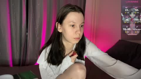 Vanessa and Julia  online show from 22, 1, 2025