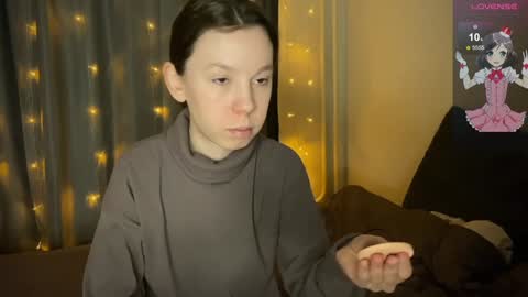 Vanessa and Julia  online show from 27, 1, 2025