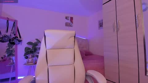 anny online show from 6, 1, 2025