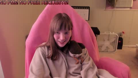 Natalie Marlo online show from 23, 1, 2025