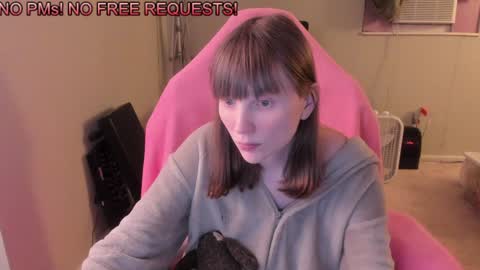 Natalie Marlo online show from 8, 2, 2025