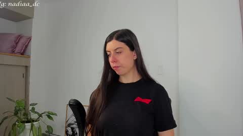 Nadia  INST Nadiaa dc online show from 13, 2, 2025