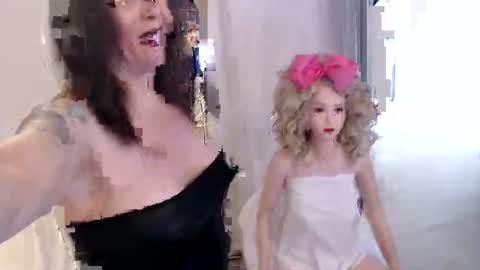 Nadia Vixen online show from 17, 4, 2026