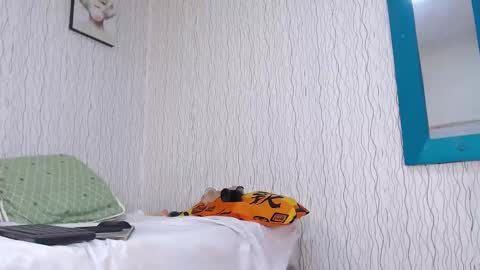 Nadia online show from 17, 2, 2025