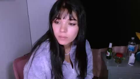naduu__xx online show from 10, 2, 2025