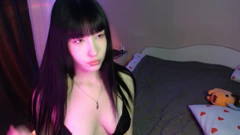 Naemi online show from 16, 10, 2025