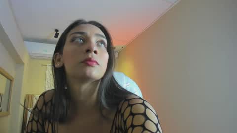 Nahimi online show from 18, 4, 2026