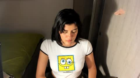 independent model online show from 21, 4, 2026