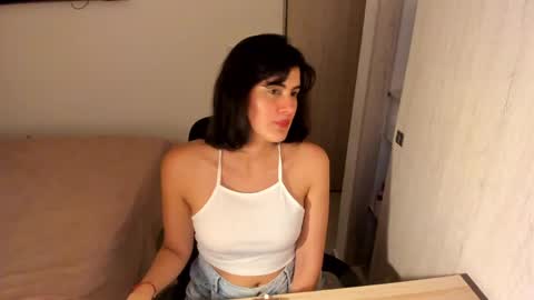 Snapshot of nahomi2021 chatting on 6, 6, 2026 independent model online show from 6, 6, 2026