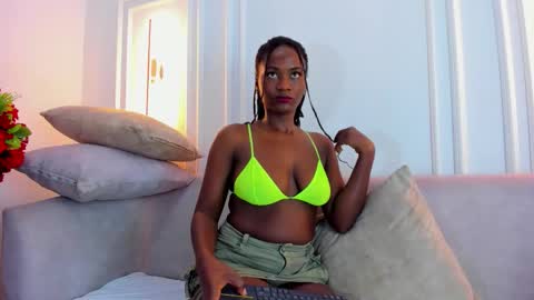 Nahomi online show from 17, 2, 2026