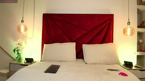 NahomiRoss online show from 21, 4, 2026