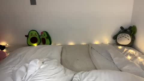 nahomy online show from 31, 3, 2026