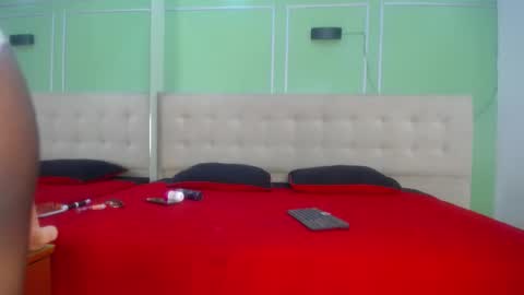 Nahomyy jamess online show from 6, 3, 2025