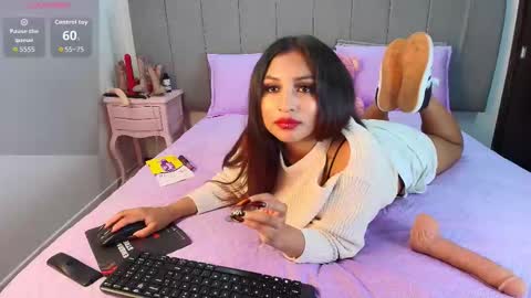 Naia online show from 15, 9, 2025