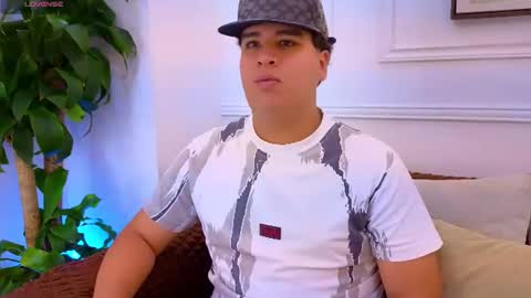 naimruiz_ online show from 28, 7, 2026