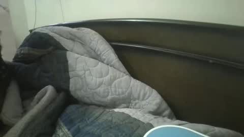 NAIRANANDU28 online show from 14, 12, 2025