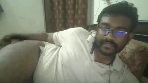 NAIRANANDU28 online show from 15, 4, 2026