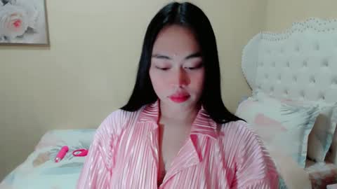 Kate online show from 12, 12, 2024