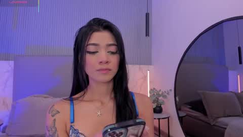 Naisha Ford online show from 27, 9, 2025