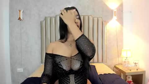 Naisha Rousell online show from 28, 2, 2026