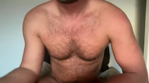naked_dude25 online show from 8, 5, 2026