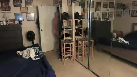 Snapshot of nakedmonkey chatting on 19, 12, 2025 nakedmonkey online show from 19, 12, 2025