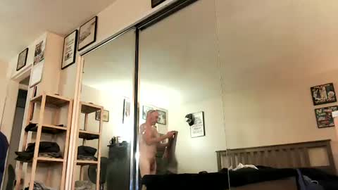 nakedmonkey online show from 5, 7, 2026