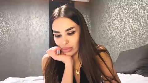 Lady online show from 4, 5, 2026