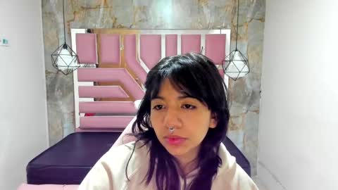 nami_usagi online show from 15, 1, 2025