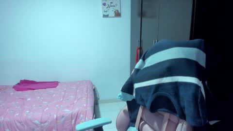 Nami online show from 15, 2, 2025