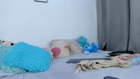 Snapshot of namibergman_ chatting on 15, 1, 2025 N A M I - OF namibergmant online show from 15, 1, 2025