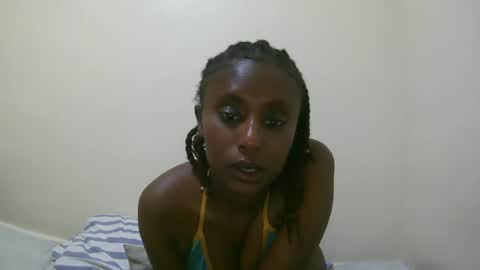 Snapshot of nana2095 chatting on 25, 6, 2026 nana2095 online show from 25, 6, 2026