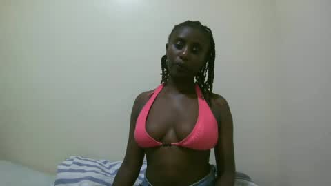 Snapshot of nana2095 chatting on 26, 6, 2026 nana2095 online show from 26, 6, 2026