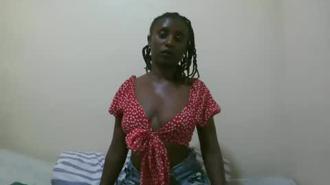 Snapshot of nana2095 chatting on 3, 7, 2026 nana2095 online show from 3, 7, 2026