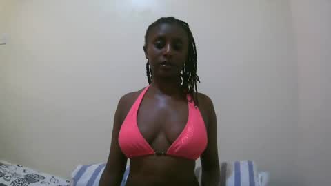 Snapshot of nana2095 chatting on 7, 7, 2026 nana2095 online show from 7, 7, 2026
