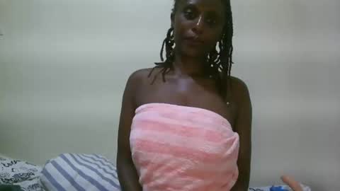 Snapshot of nana2095 chatting on 8, 7, 2026 nana2095 online show from 8, 7, 2026