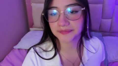 Nana online show from 11, 3, 2026