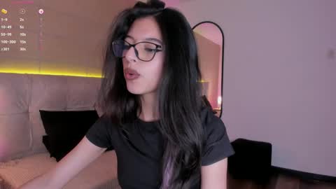 Nana  online show from 15, 1, 2026