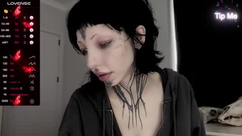 Snapshot of nananevaeragain chatting on 5, 1, 2025 Nana online show from 5, 1, 2025