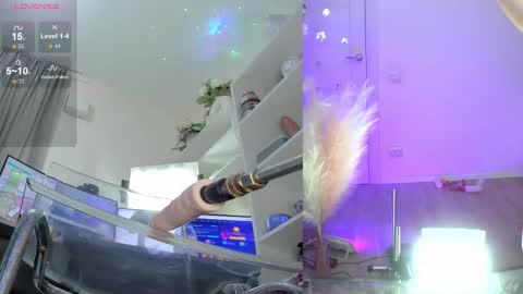 Snapshot of nancy_winter chatting on 17, 11, 2025 INSTAGRAM bekkercat online show from 17, 11, 2025