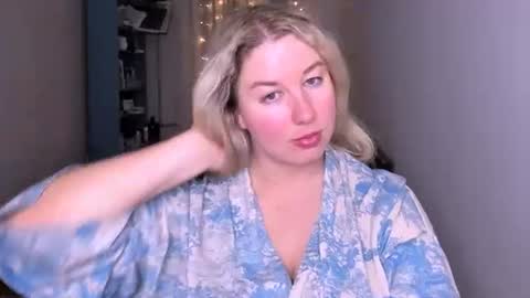 Snapshot of nancysanders chatting on 13, 6, 2026 Nancy online show from 13, 6, 2026