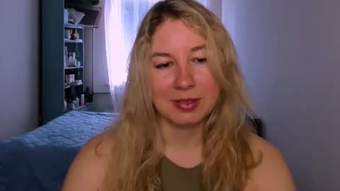 Snapshot of nancysanders chatting on 14, 6, 2026 Nancy online show from 14, 6, 2026